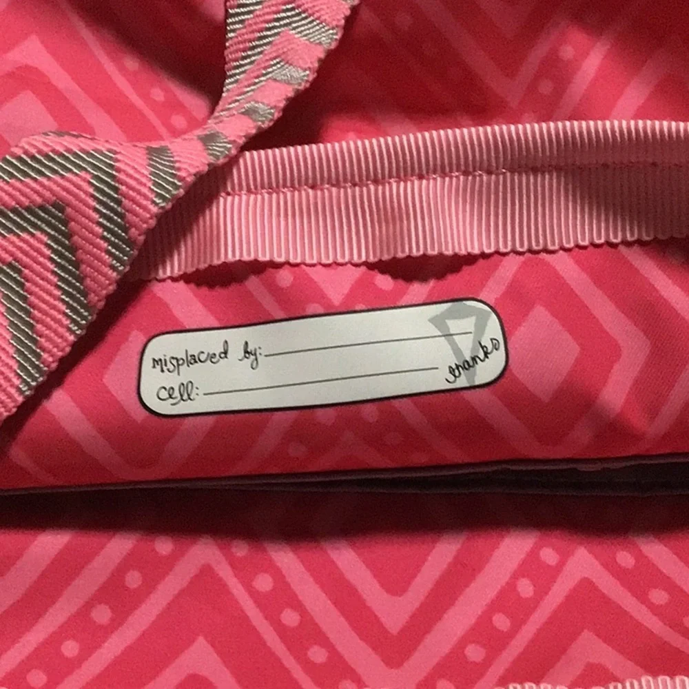 Ivivva by Lululemon pink lunch bag